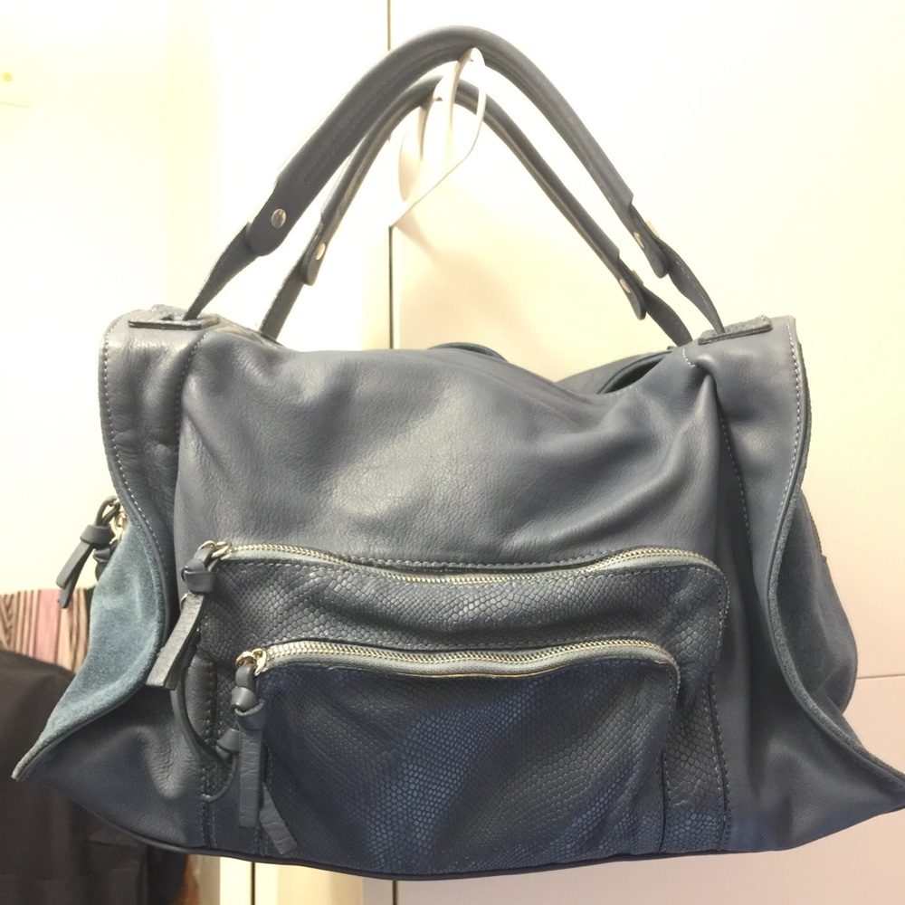 Minelli blue leather handbag